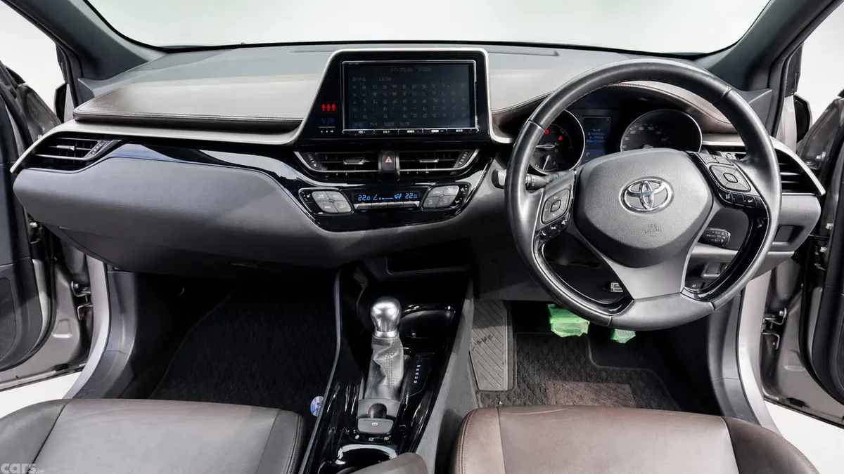 Toyota C-HR SUV, Petrol Hybrid, 2017, Grey