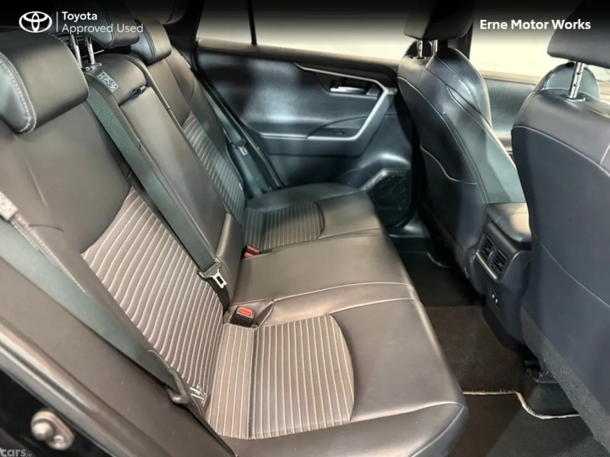 Toyota RAV4 SUV, Petrol Hybrid, 2021, Black