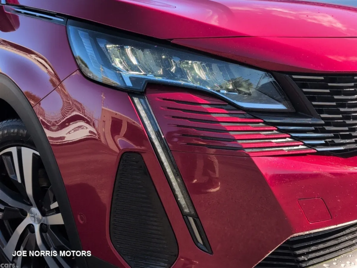 Peugeot 3008 MPV, Diesel, 2021, Red
