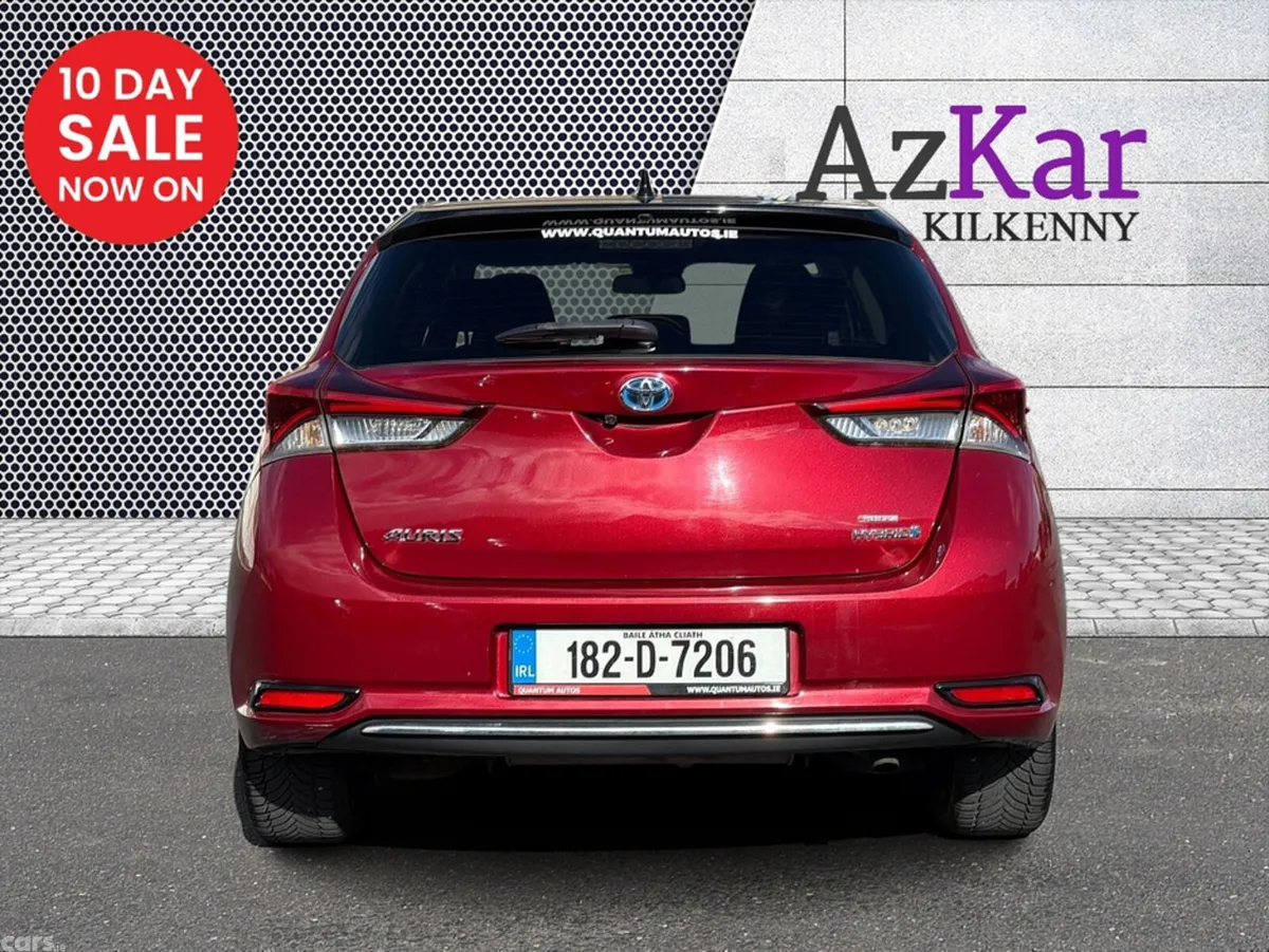 Toyota Auris Hatchback, Petrol Hybrid, 2018, Red