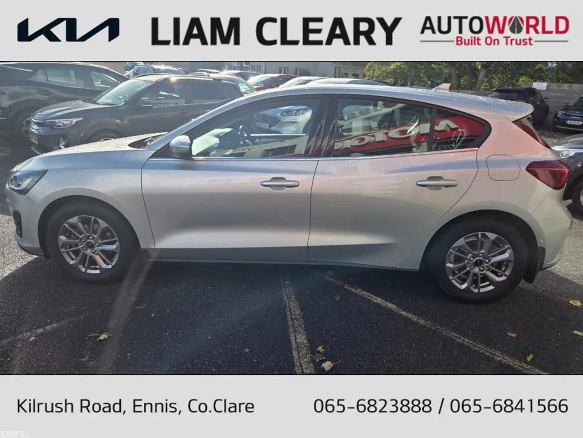 Ford Focus Hatchback, Petrol, 2023, Grey