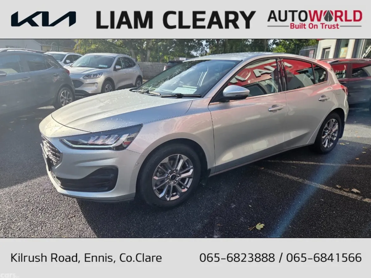 Ford Focus Hatchback, Petrol, 2023, Grey