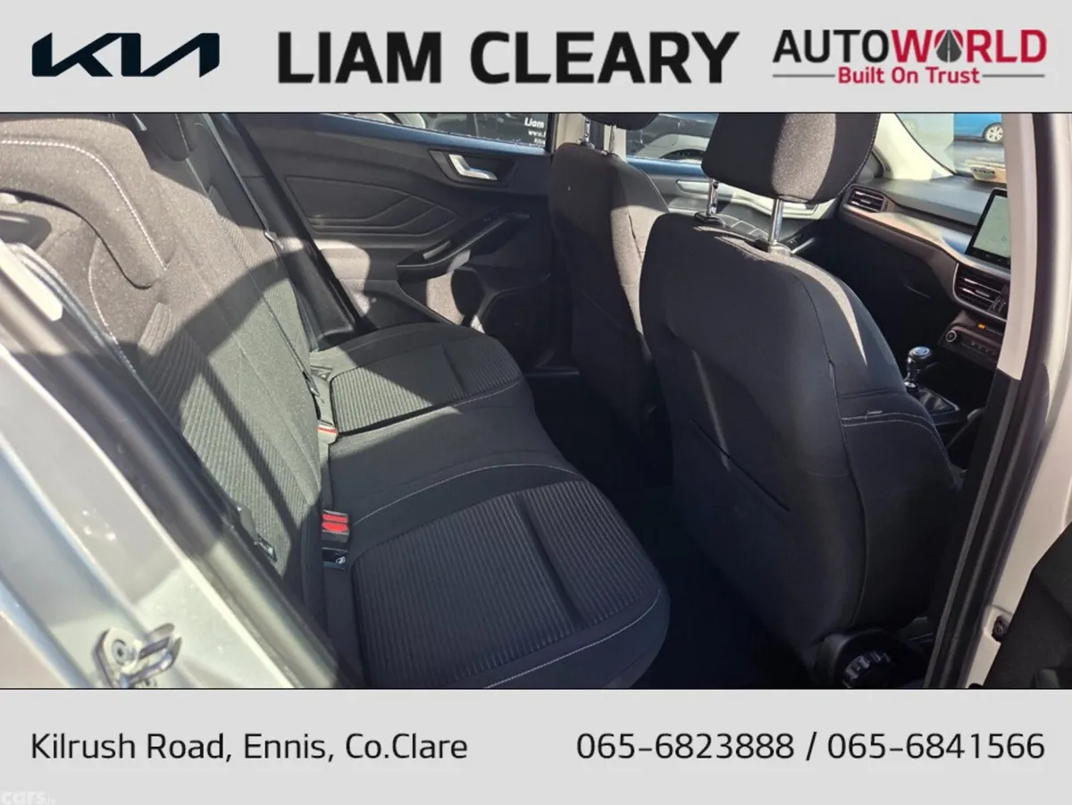Ford Focus Hatchback, Petrol, 2023, Grey