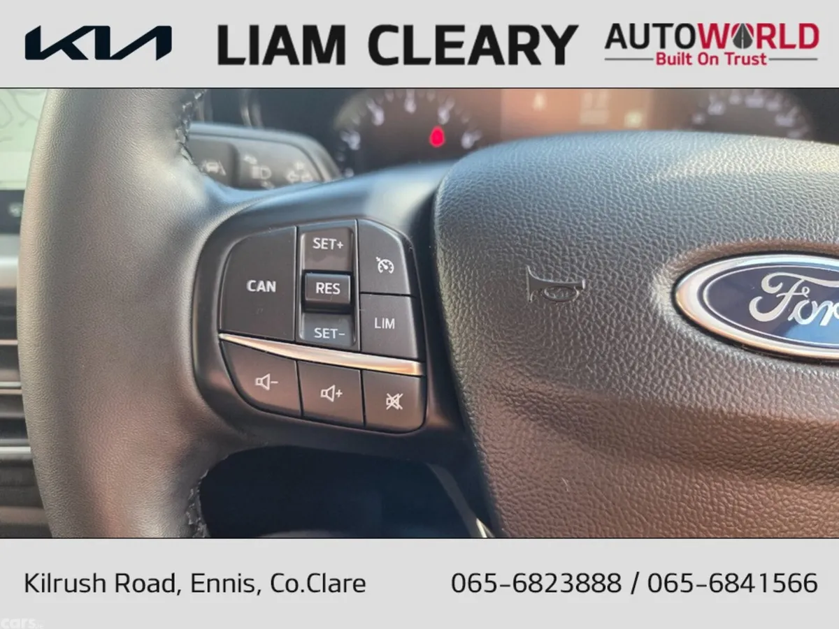 Ford Focus Hatchback, Petrol, 2023, Grey