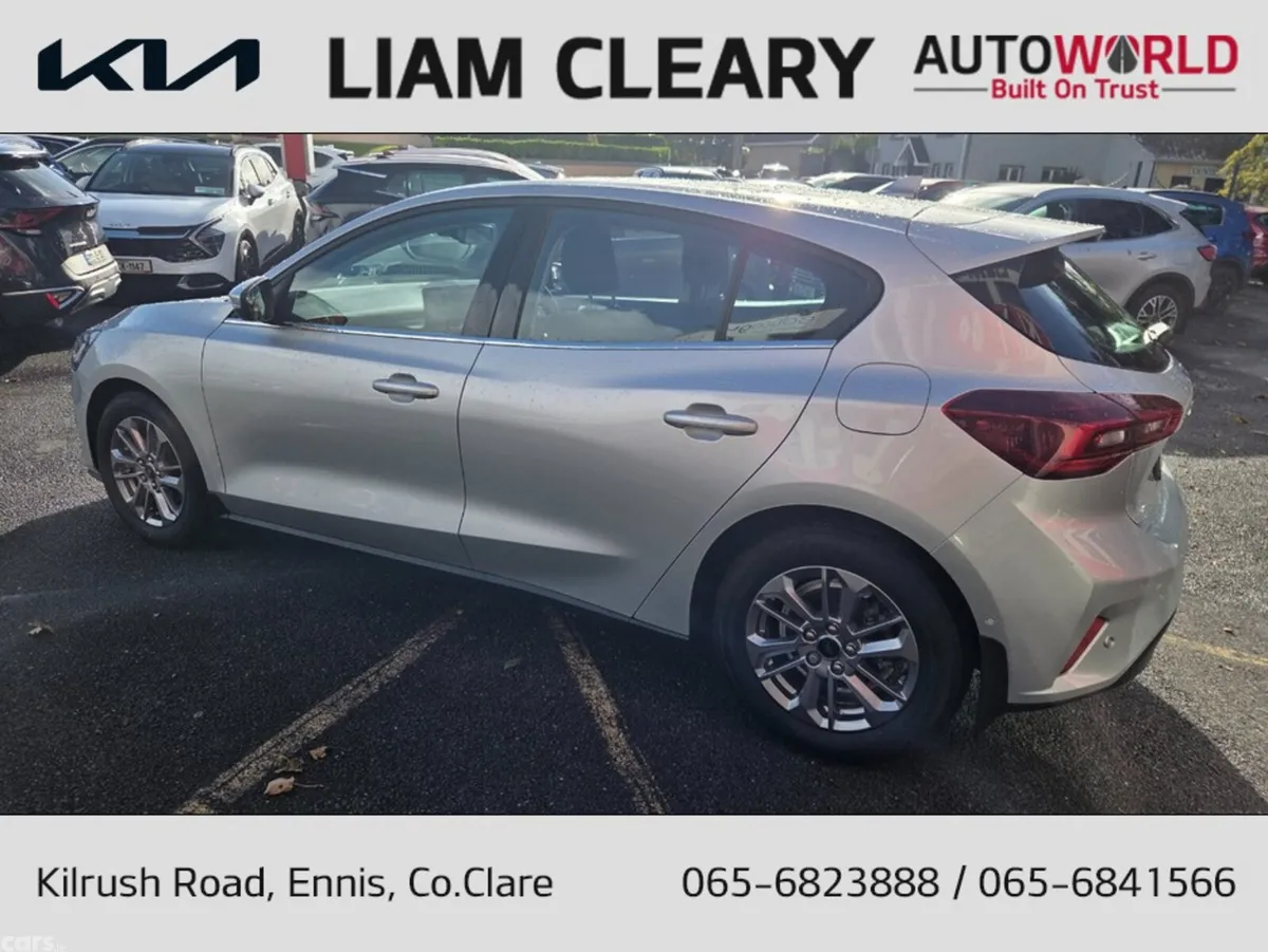 Ford Focus Hatchback, Petrol, 2023, Grey