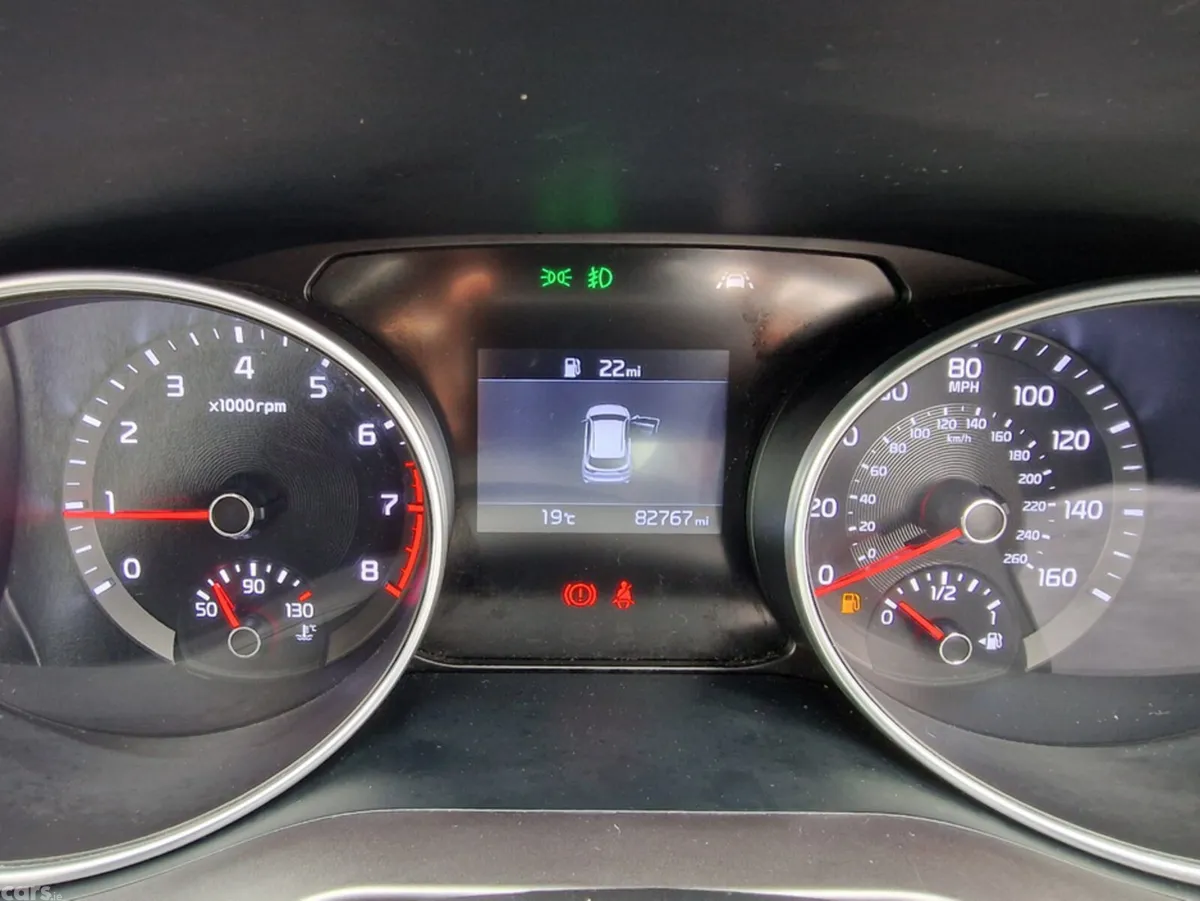 Kia XCeed Hatchback, Petrol, 2020, Red