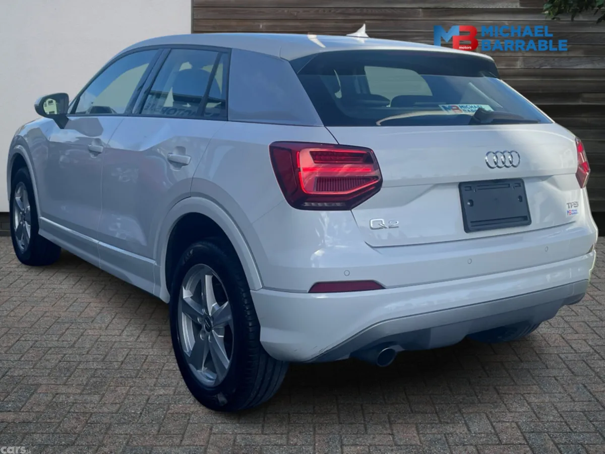 Audi Q2 Hatchback, Petrol, 2017, White