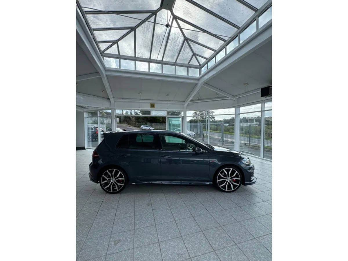 Volkswagen Golf Hatchback, Petrol, 2019, Blue