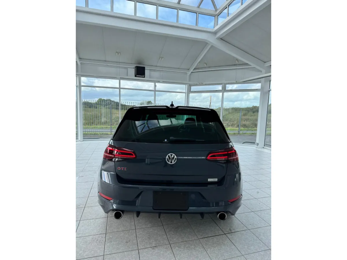 Volkswagen Golf Hatchback, Petrol, 2019, Blue
