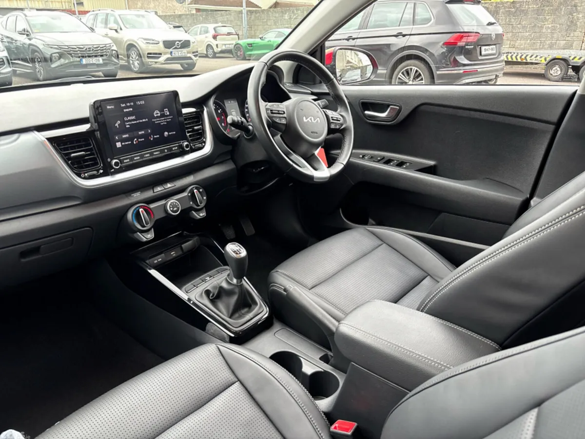 Kia Stonic SUV, Petrol, 2023, Red