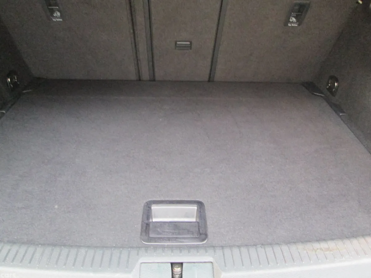 Volkswagen Golf Hatchback, Diesel, 2019, Silver
