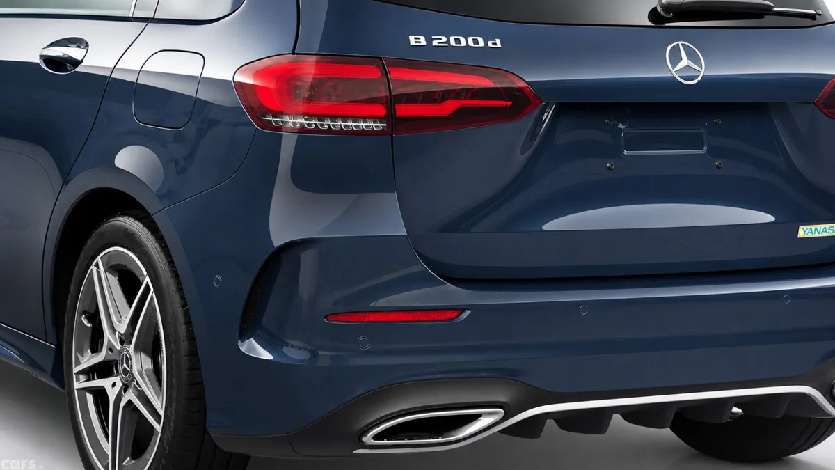 Mercedes-Benz B-Class Hatchback, Diesel, 2020, Blue