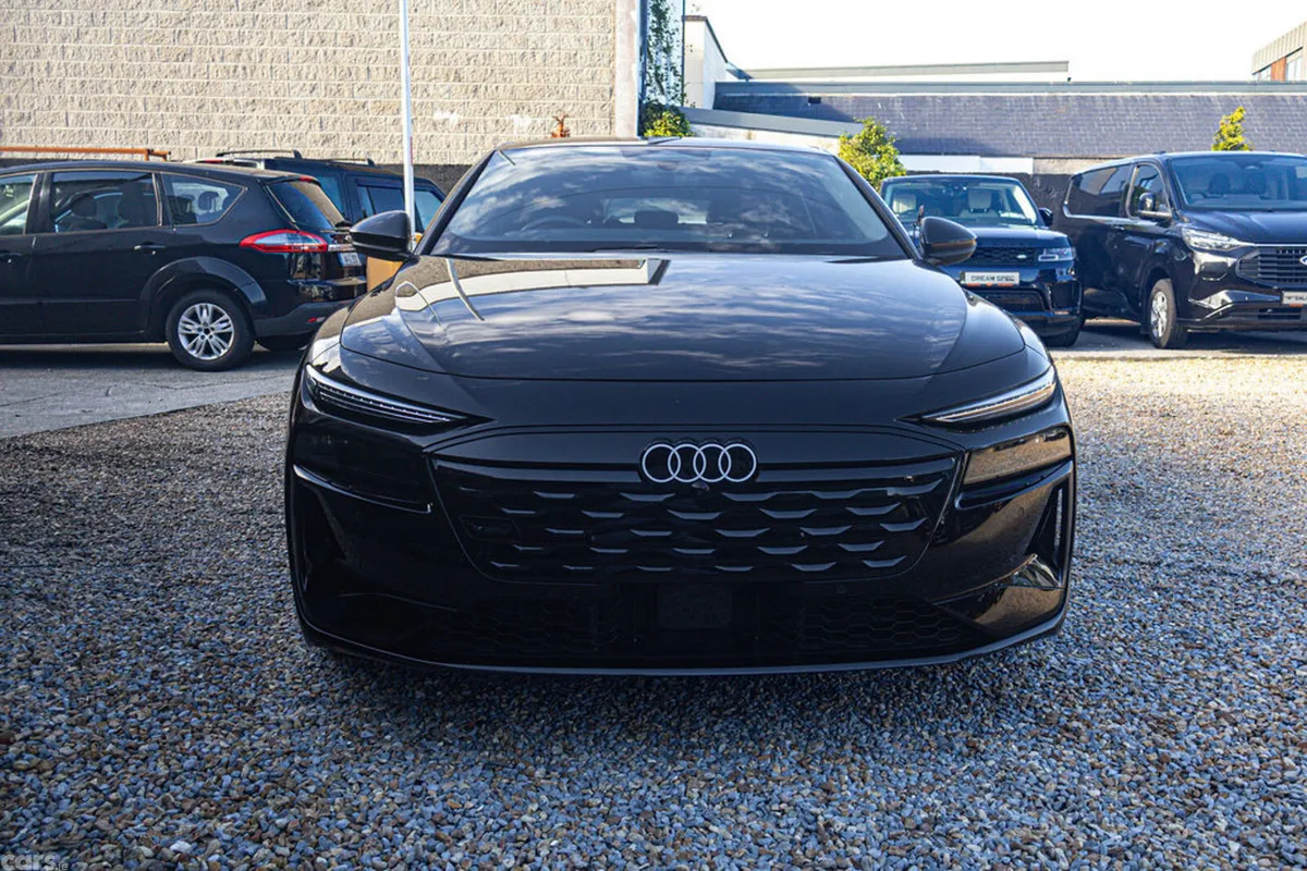 Audi A6 Hatchback, Electric, 2025, Black