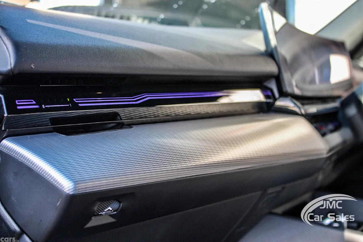 BMW 5-Series Saloon, Petrol Plug-in Hybrid, 2025, Blue