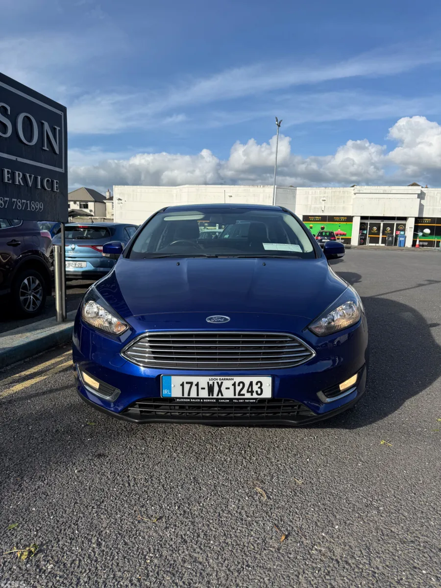 Ford Focus Saloon, Petrol, 2017, Blue