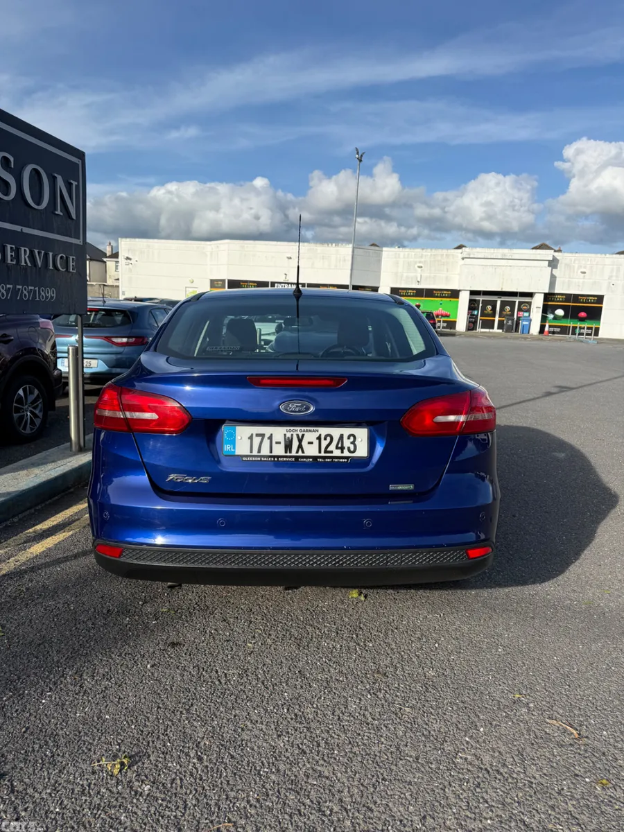 Ford Focus Saloon, Petrol, 2017, Blue