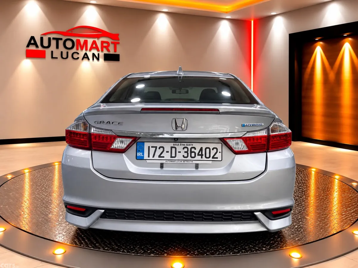 Honda Grace Saloon, Petrol Hybrid, 2017, Silver