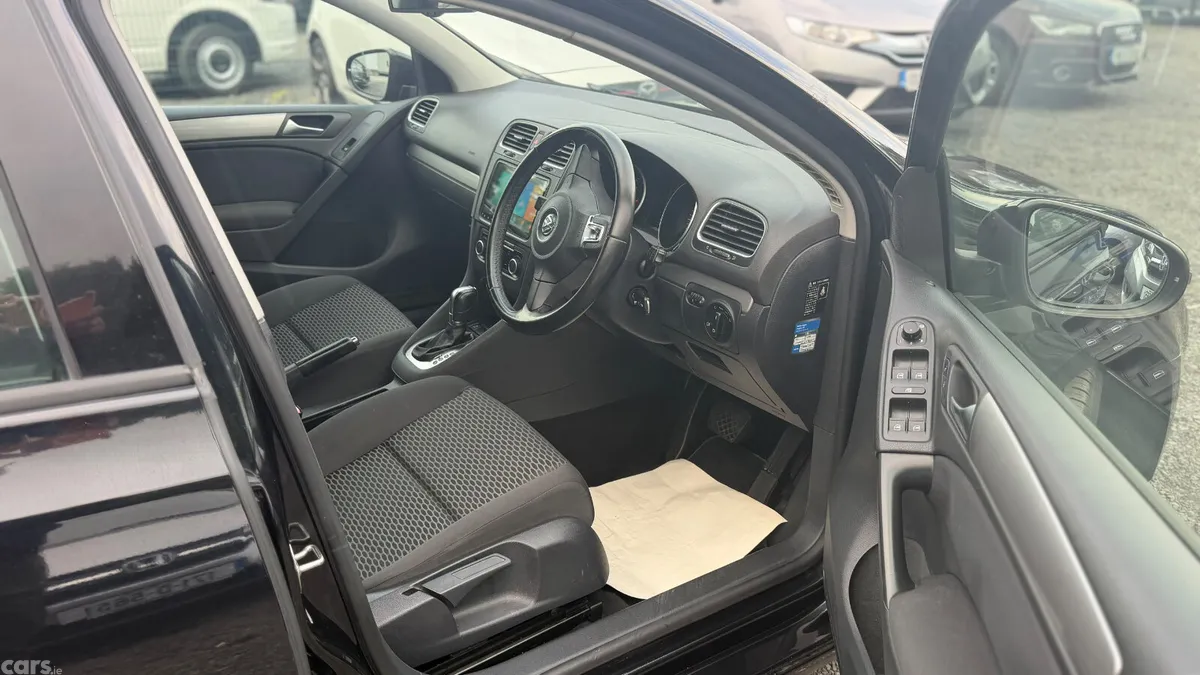 Volkswagen Golf Hatchback, Petrol, 2012, Black