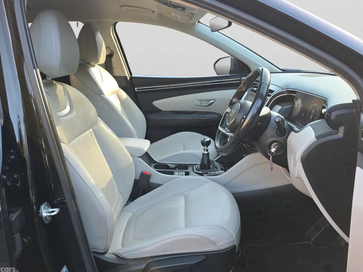 Hyundai Tucson SUV, Diesel, 2022, Black