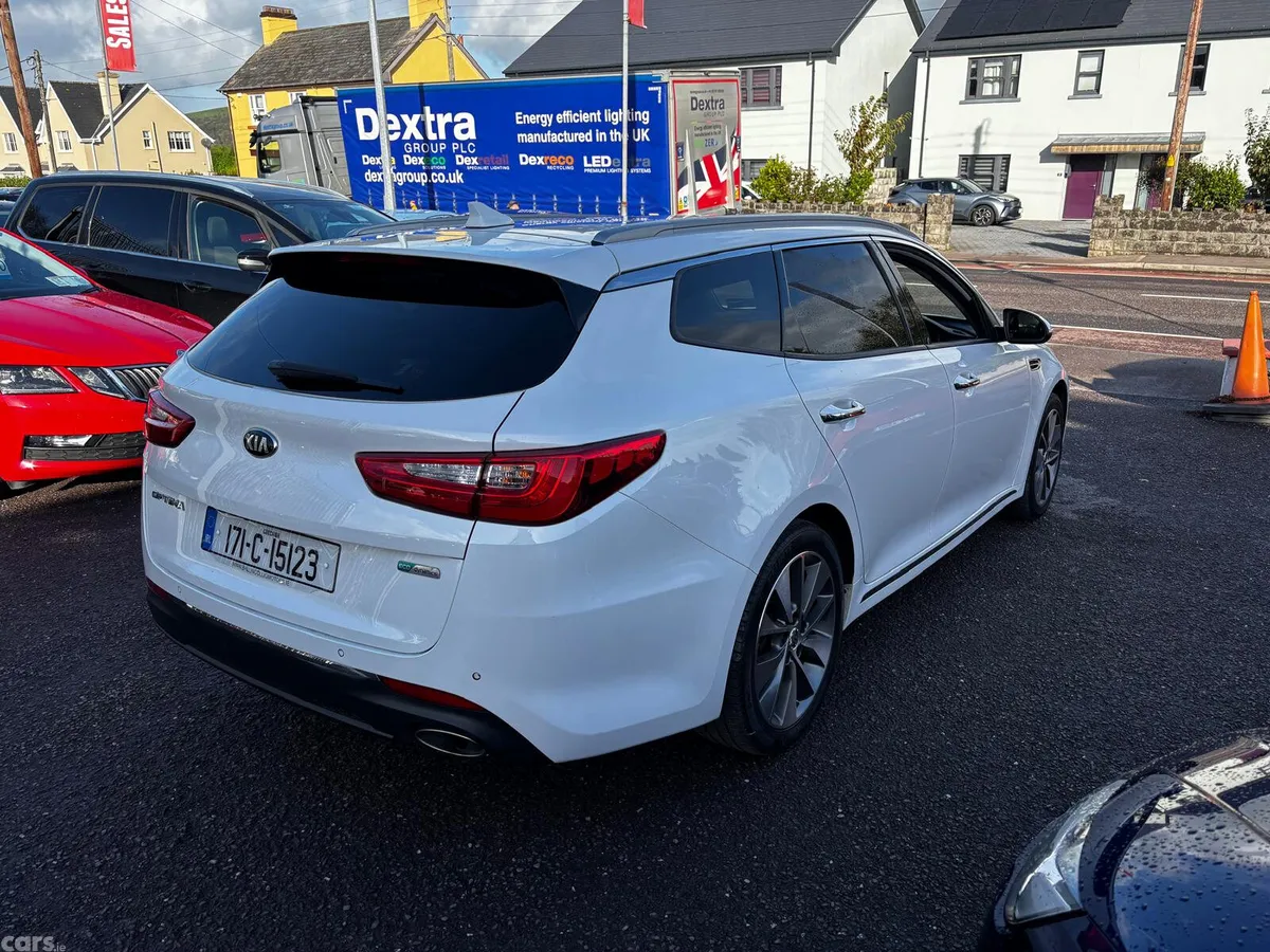 Kia Optima Estate, Diesel, 2017, White