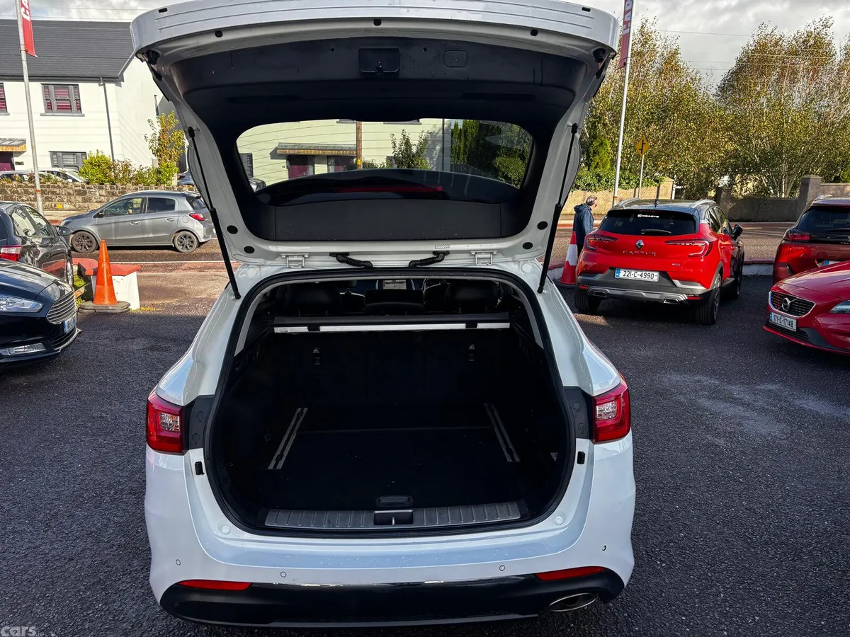 Kia Optima Estate, Diesel, 2017, White