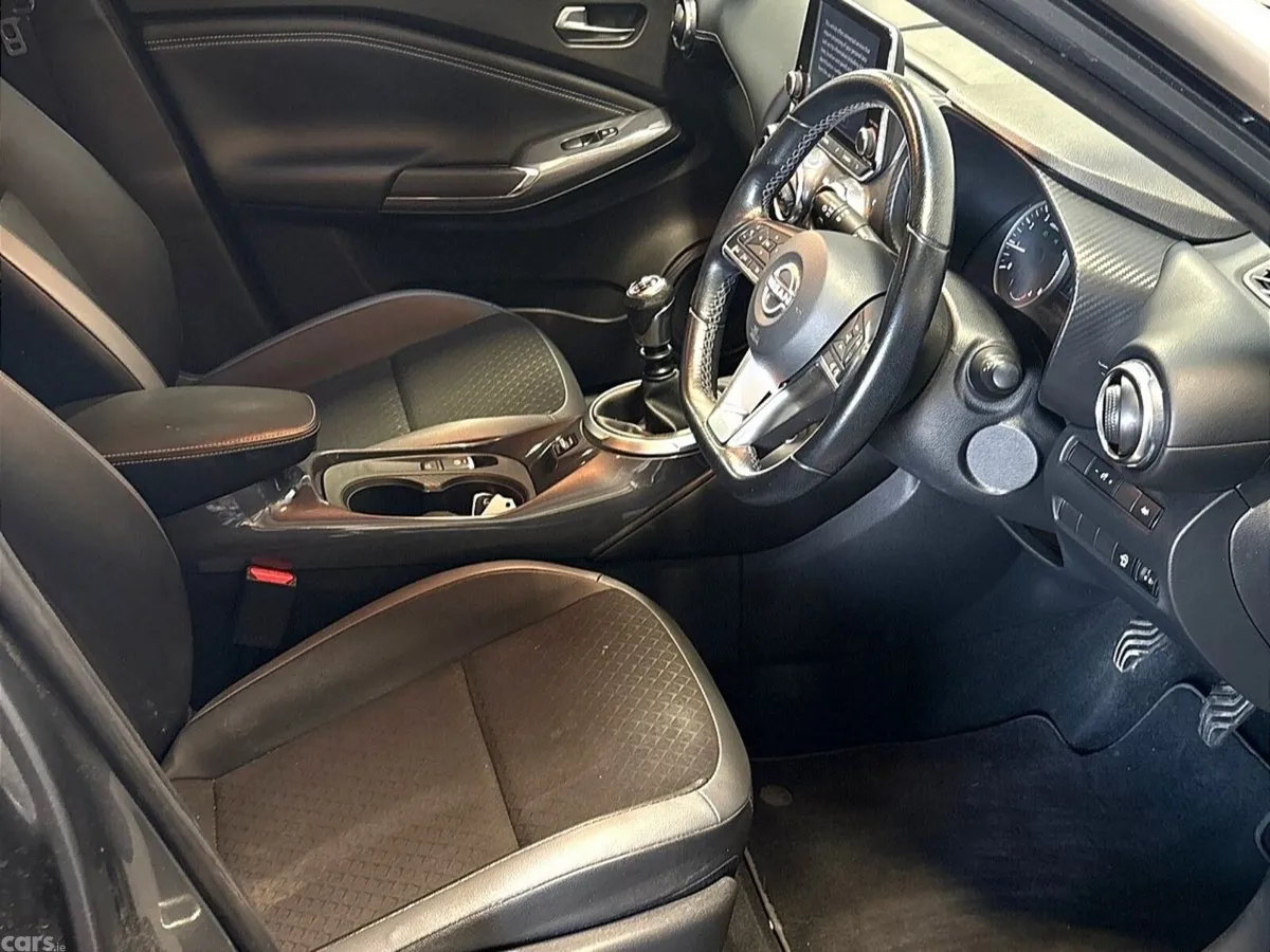 Nissan Juke SUV, Petrol, 2023, Grey