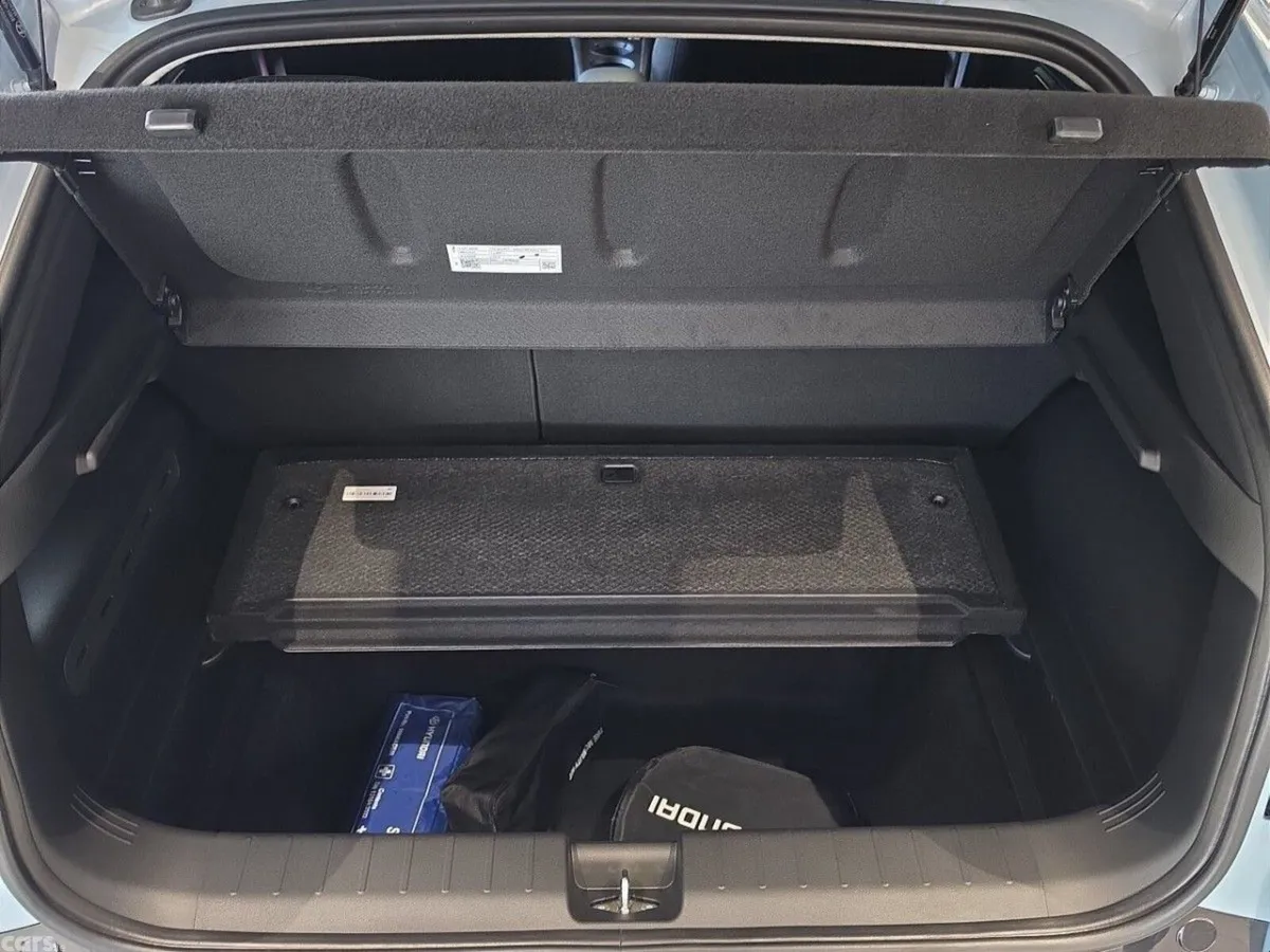 Hyundai IONIQ 3 Hatchback, Electric, 2027, Blue