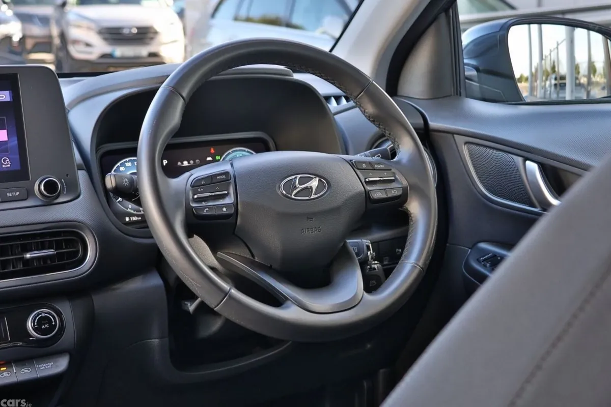 Hyundai KONA MPV, Petrol Hybrid, 2022, Grey