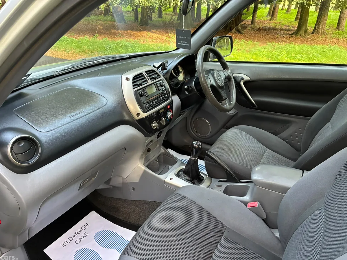 Toyota RAV4 2002 Nice Jeep, Newbridge