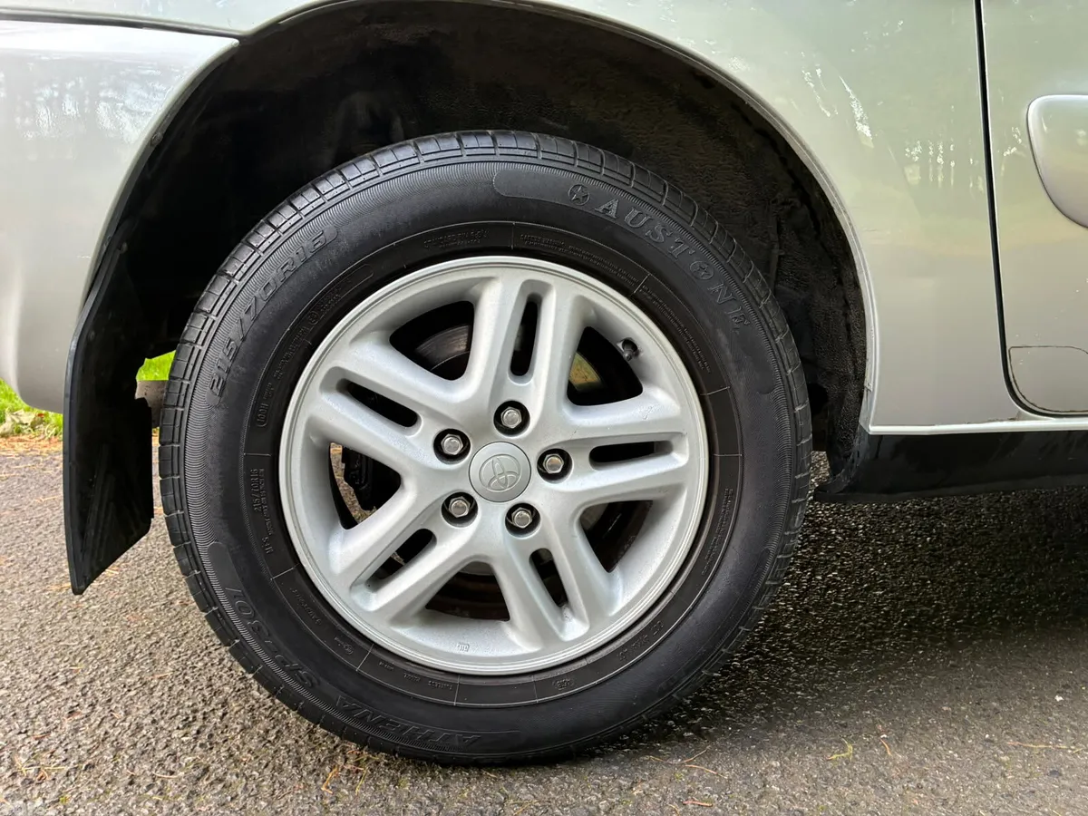 Toyota RAV4 2002 Nice Jeep, Newbridge