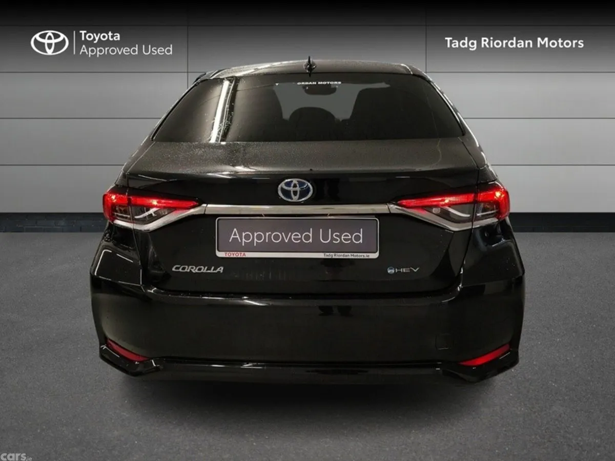 Toyota Corolla Saloon, Petrol Hybrid, 2026, Black