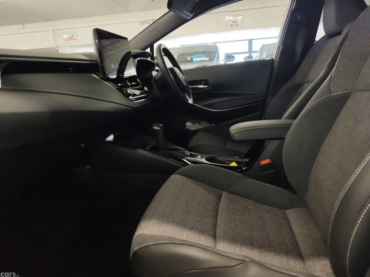 Toyota Corolla Hatchback, Petrol Hybrid, 2026, White