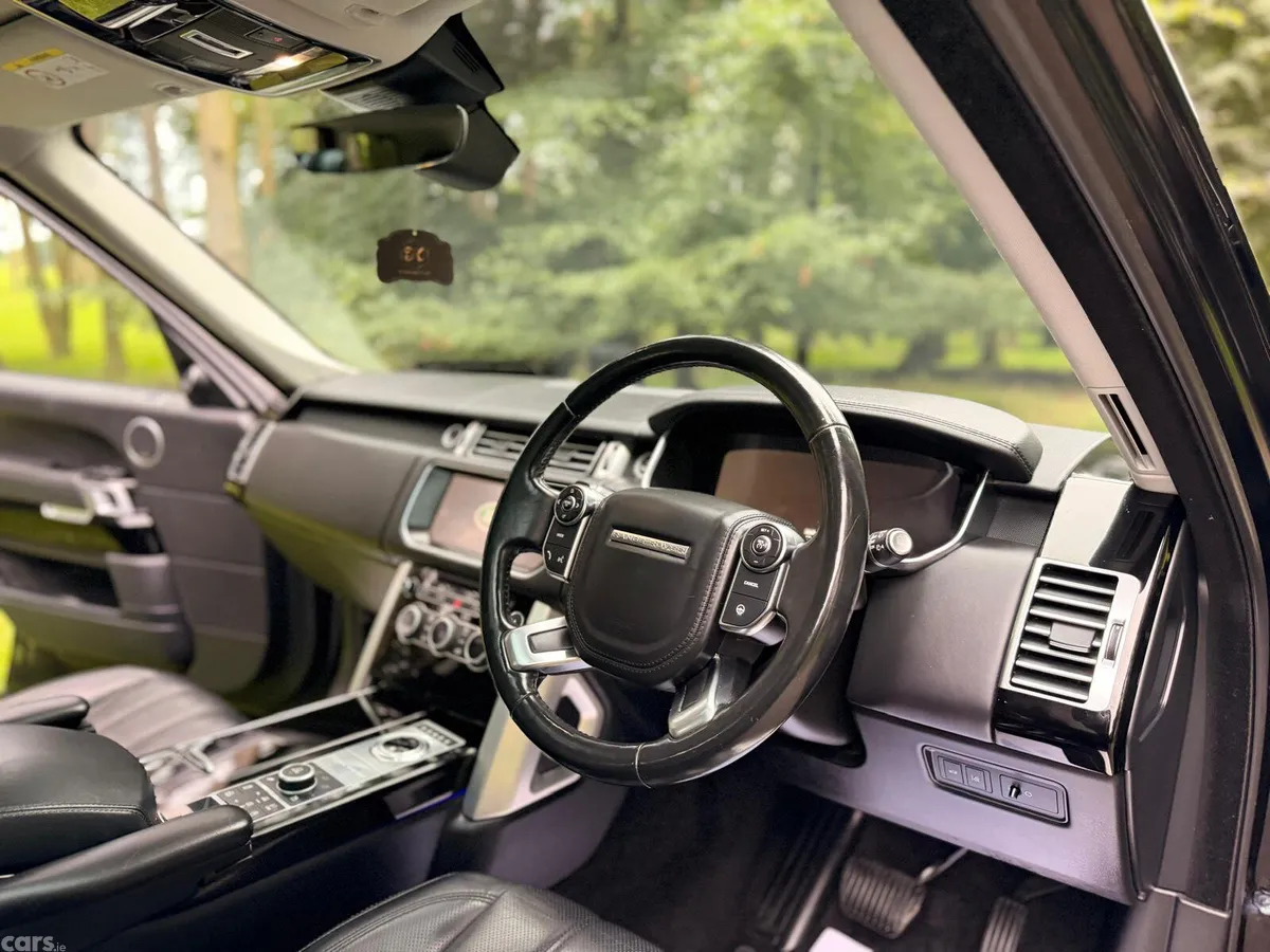 Land Rover Range Rover SUV, Diesel, 2017, Black
