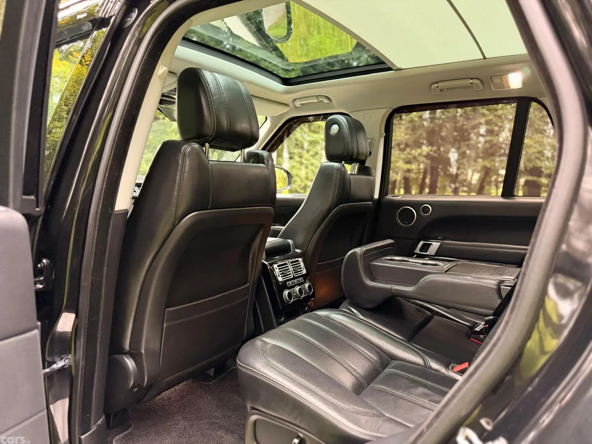 Land Rover Range Rover SUV, Diesel, 2017, Black
