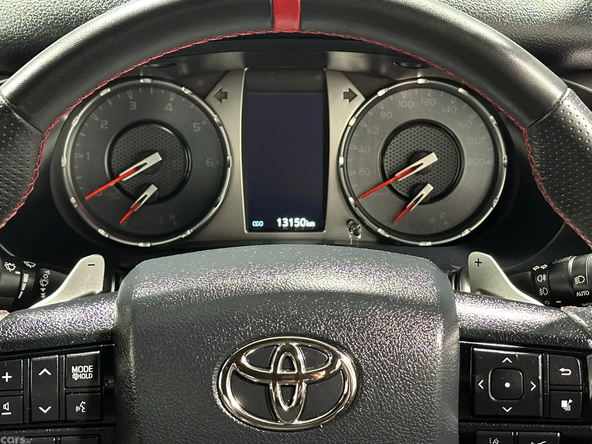Toyota Hilux Pick Up, Diesel, 2024, Black