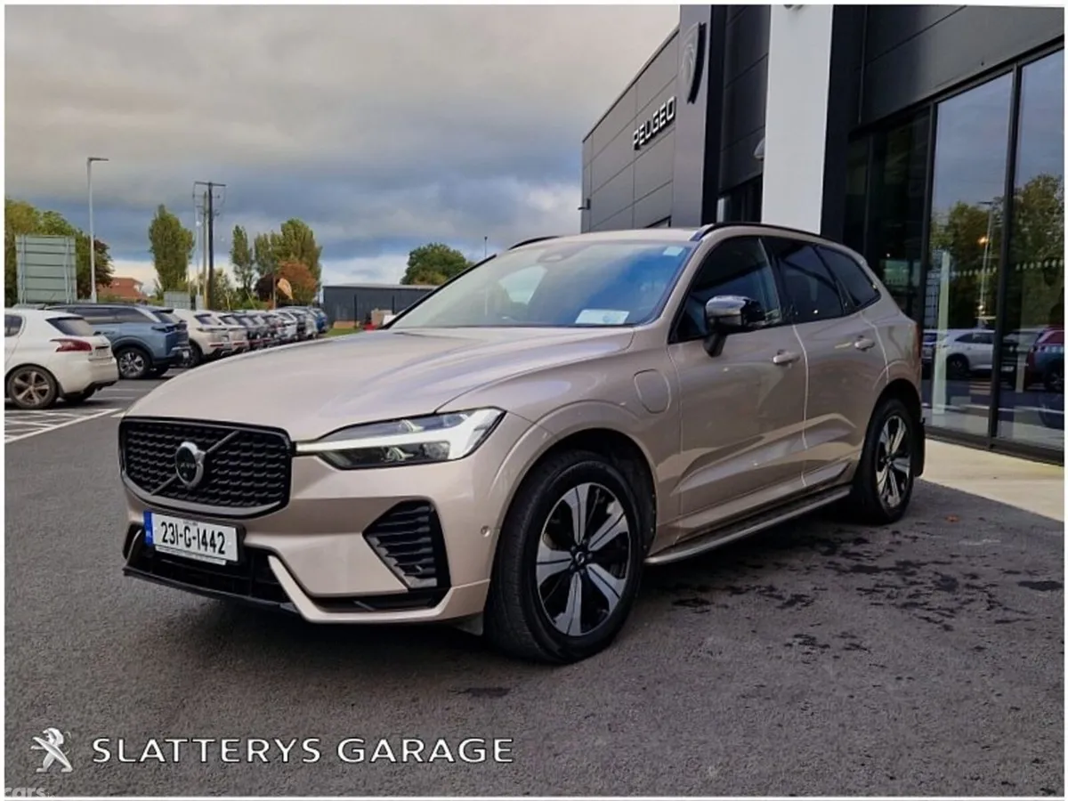 Volvo XC60 SUV, Petrol Plug-in Hybrid, 2023, Grey