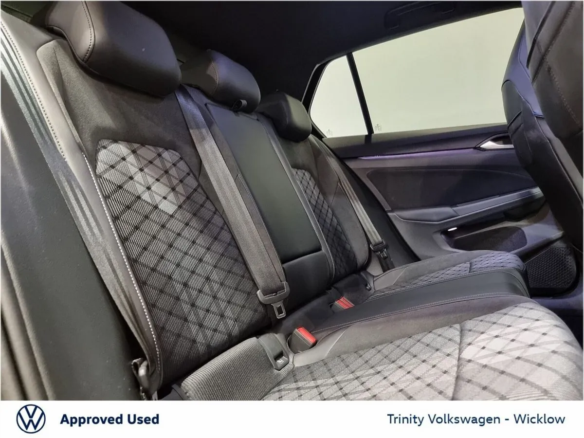 Volkswagen Golf Estate, Diesel, 2026, Black