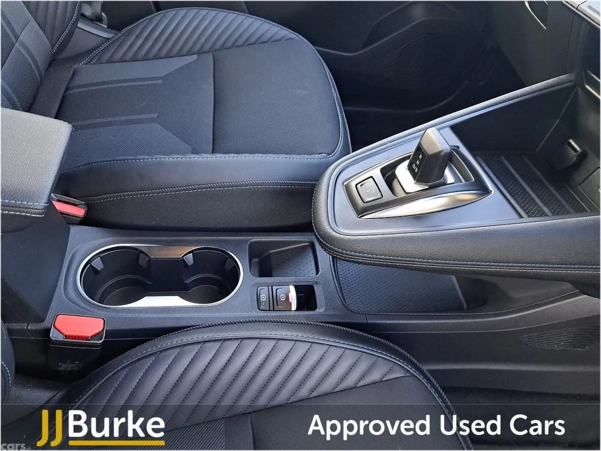 Renault Symbioz Saloon, Petrol Hybrid, 2026, Blue