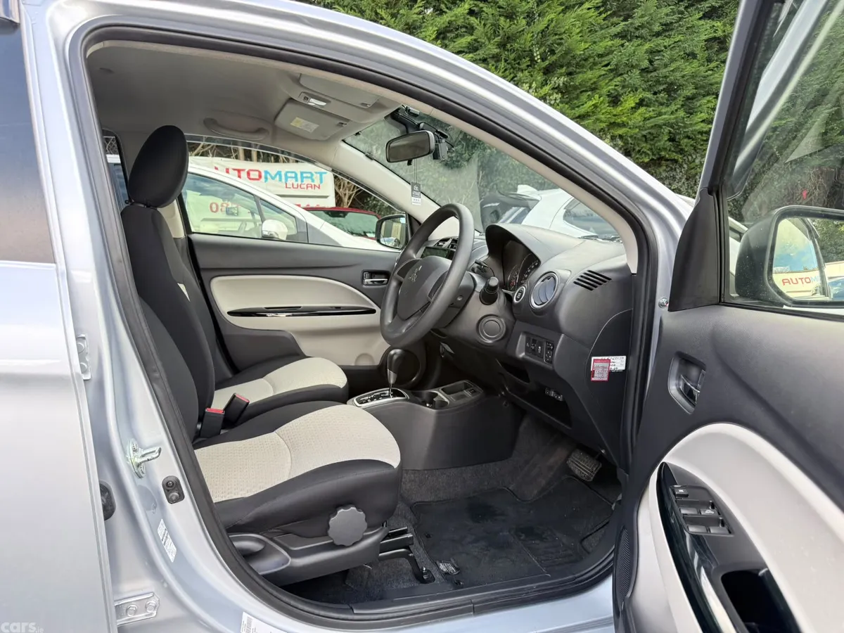Mitsubishi Mirage Hatchback, Petrol, 2017, Silver
