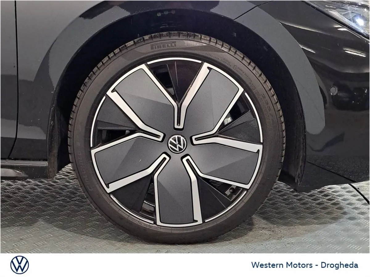 Volkswagen Passat Estate, Petrol Plug-in Hybrid, 2026, Black