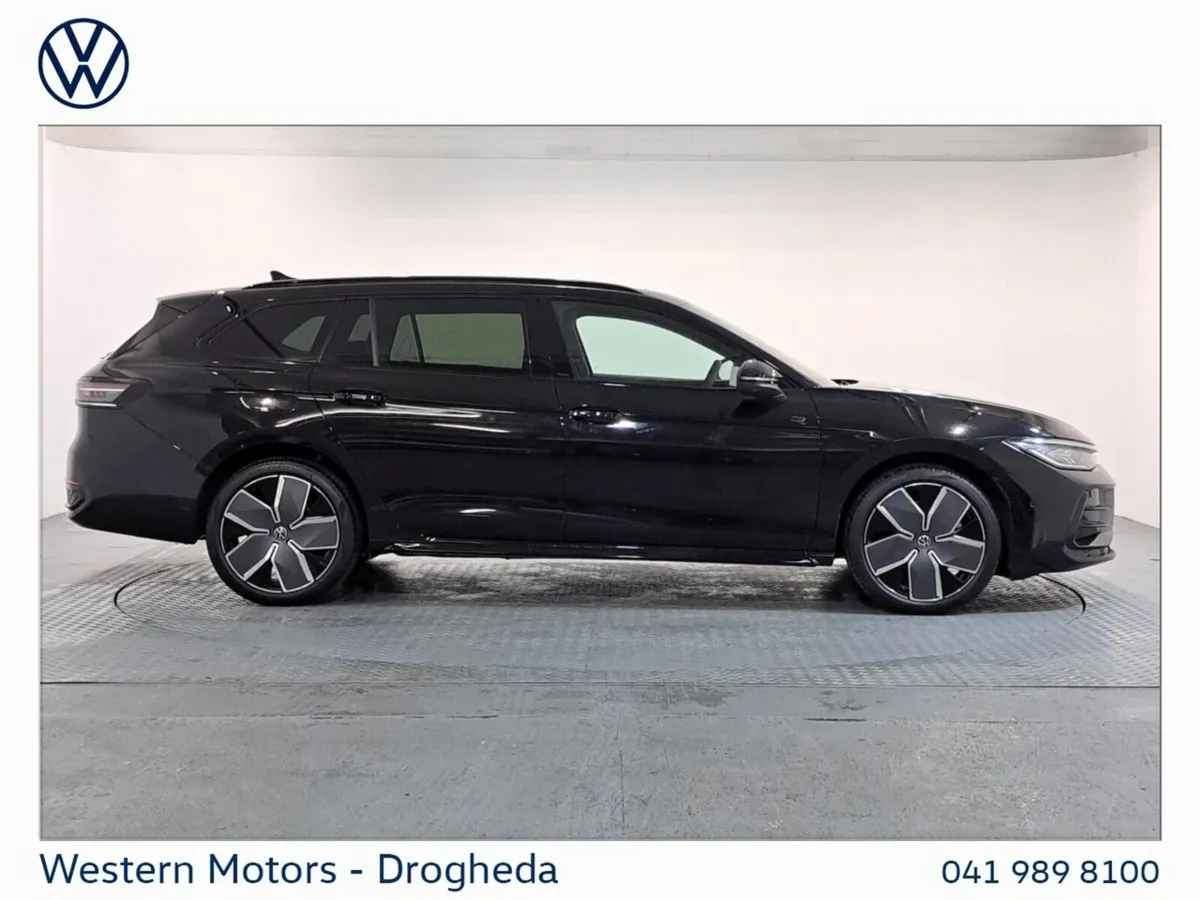 Volkswagen Passat Estate, Petrol Plug-in Hybrid, 2026, Black