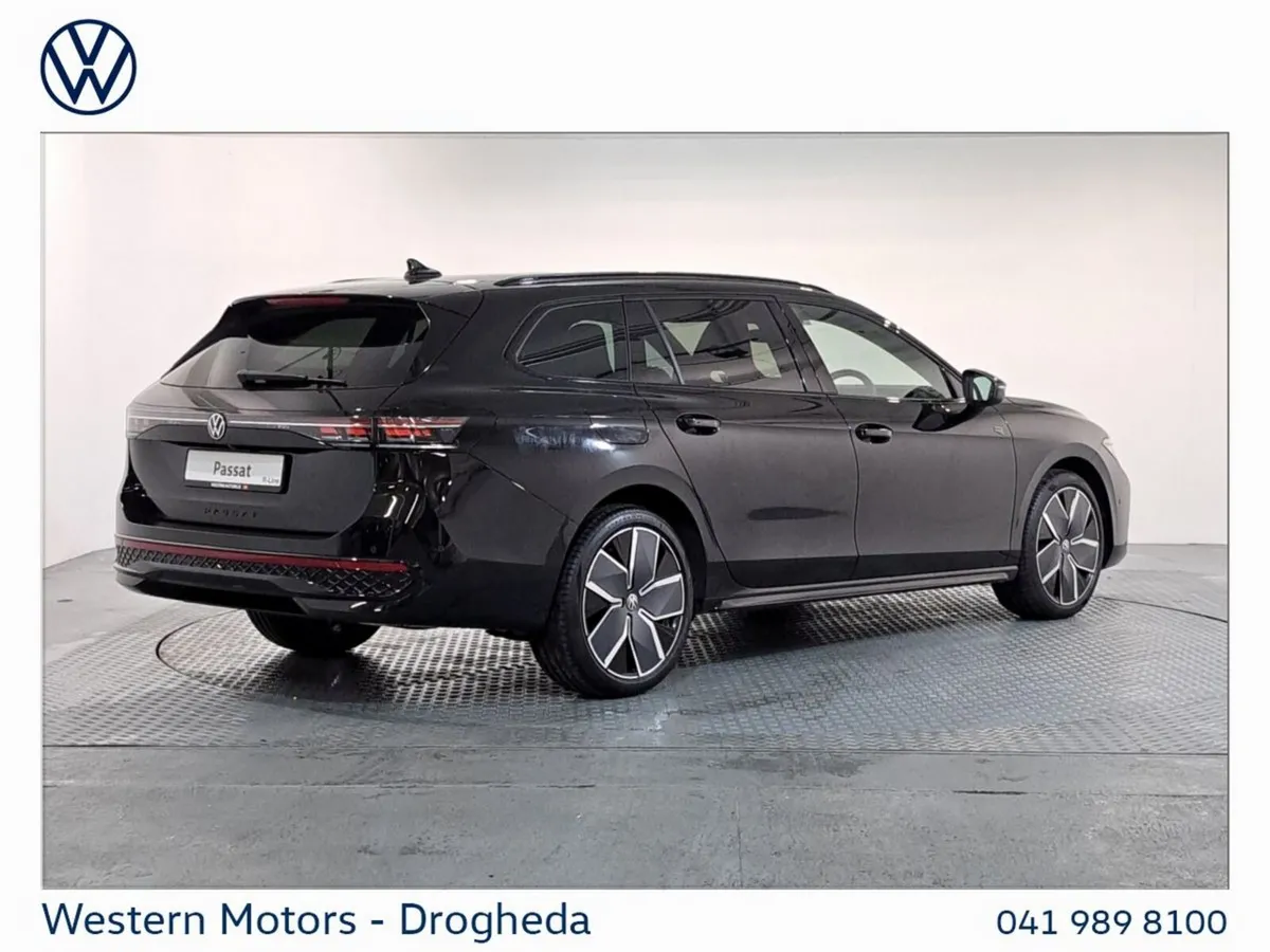 Volkswagen Passat Estate, Petrol Plug-in Hybrid, 2026, Black