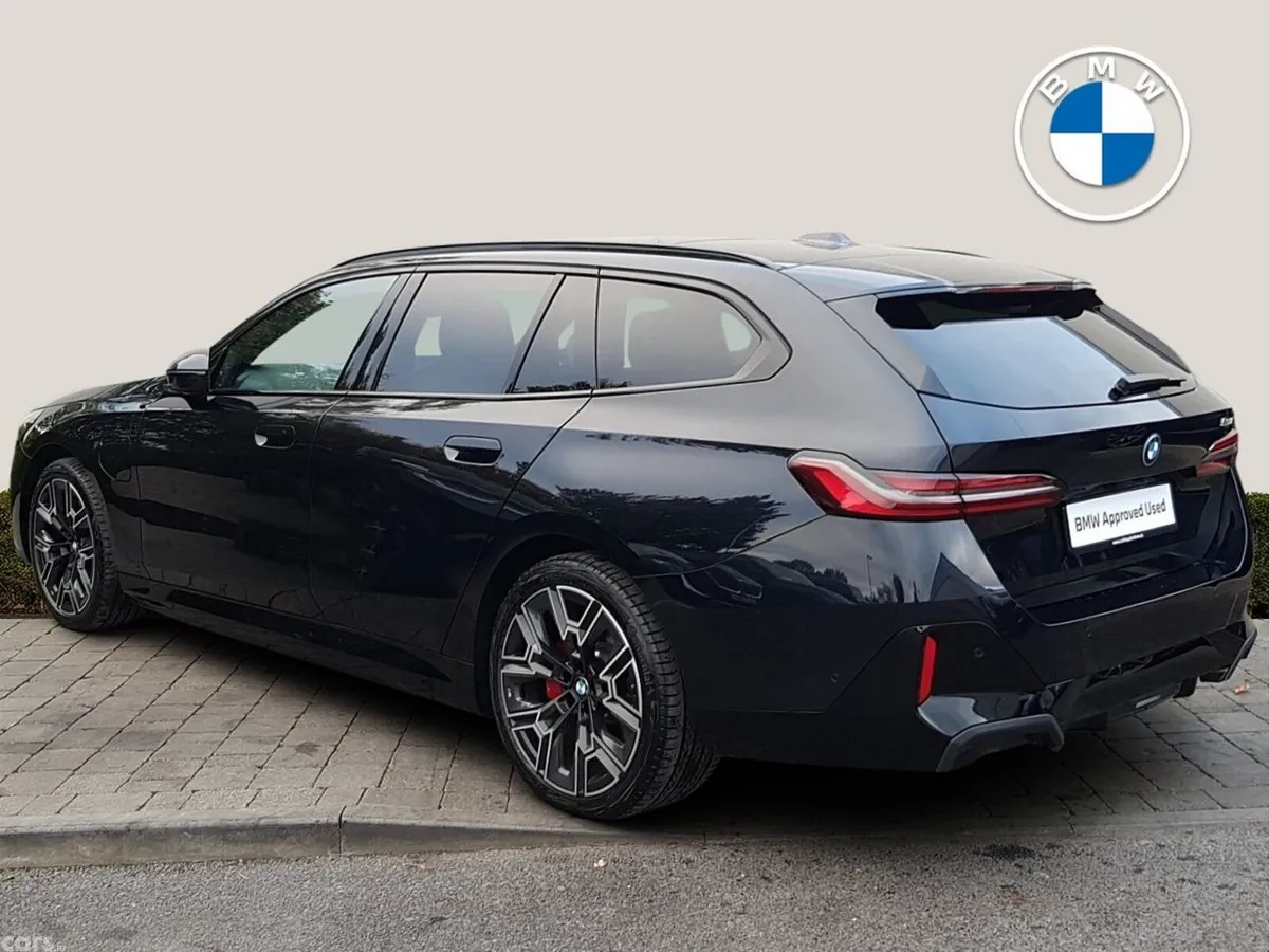 BMW 5-Series Estate, Petrol Plug-in Hybrid, 2026, Black