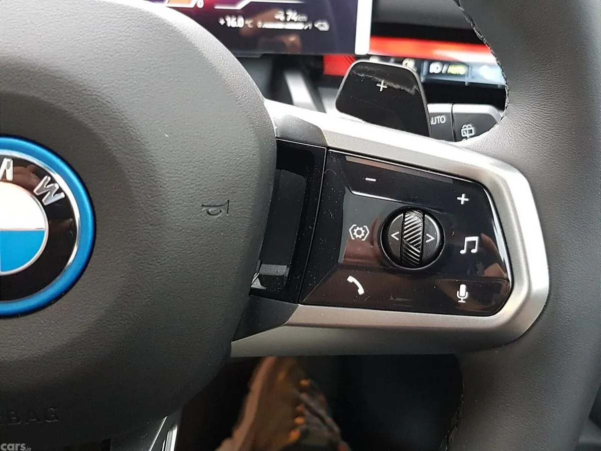 BMW 5-Series Estate, Petrol Plug-in Hybrid, 2026, Black