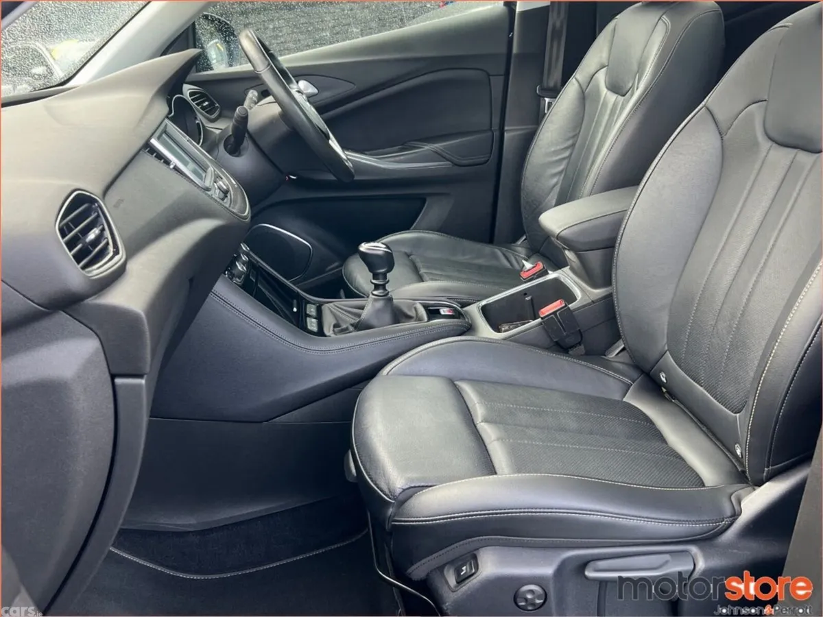Opel Grandland X SUV, Diesel, 2021, Black