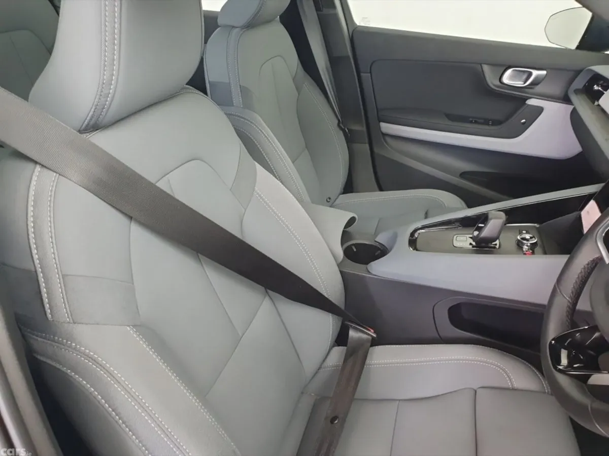 Polestar 2 Hatchback, Electric, 2025, Blue