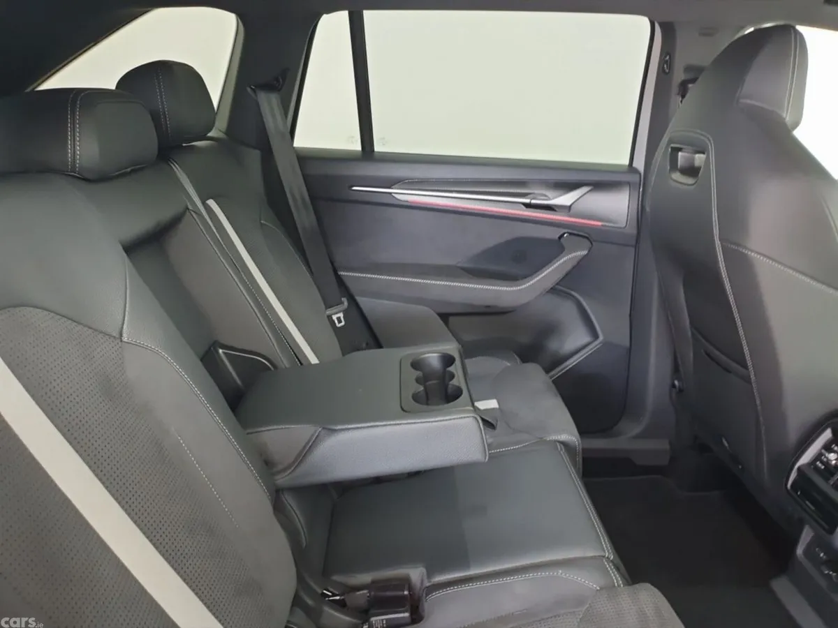 Skoda Kodiaq SUV, Petrol Plug-in Hybrid, 2026, Grey