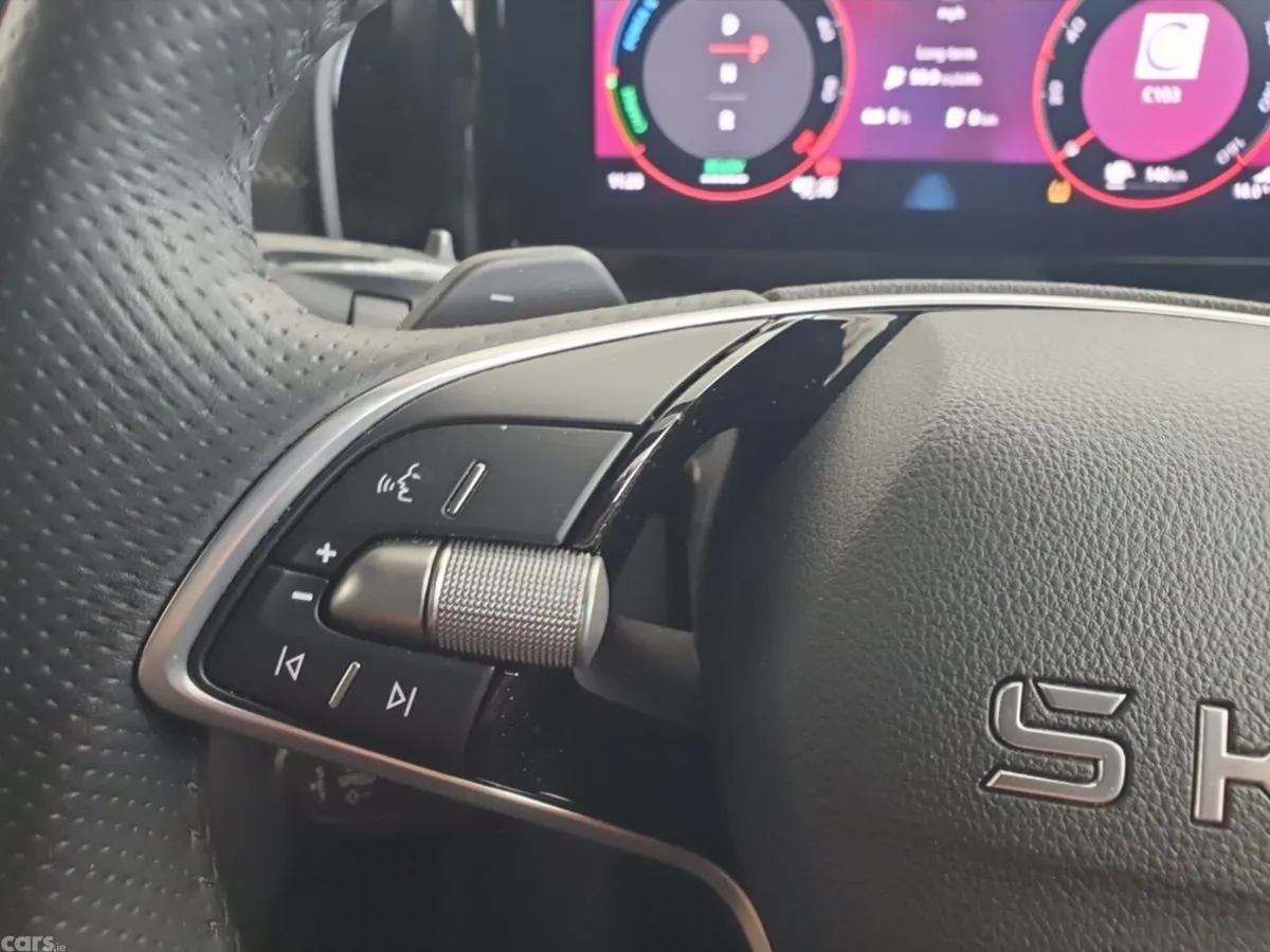 Skoda Kodiaq SUV, Petrol Plug-in Hybrid, 2026, Grey