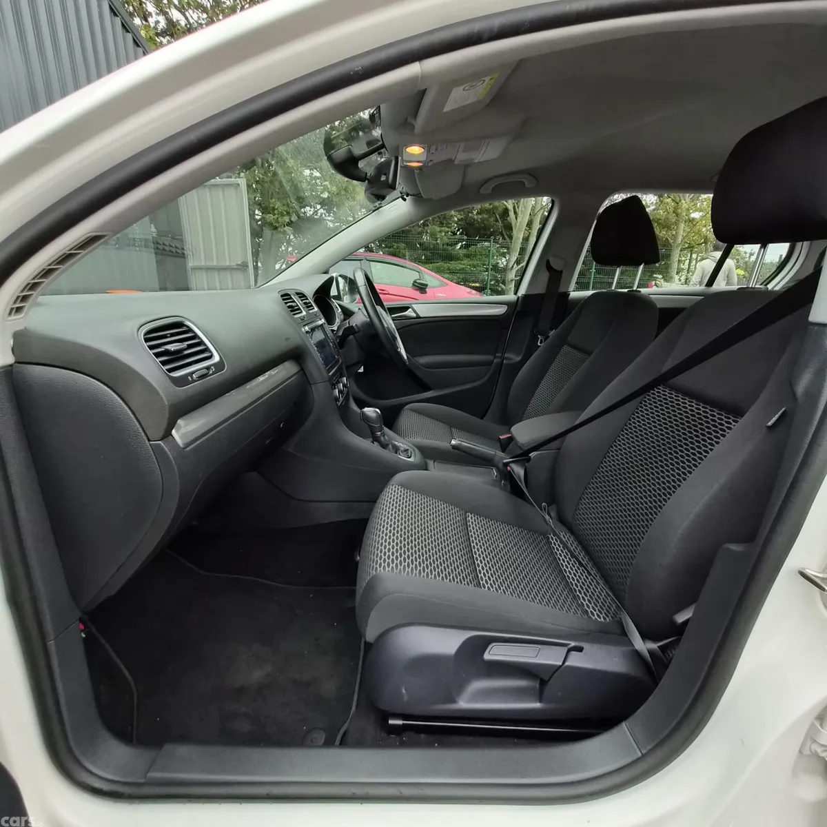 Volkswagen Golf Hatchback, Petrol, 2013, White