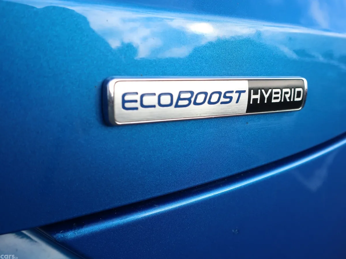 Ford Puma MPV, Petrol Hybrid, 2022, Blue